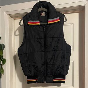 Pulse Black and Red Tag